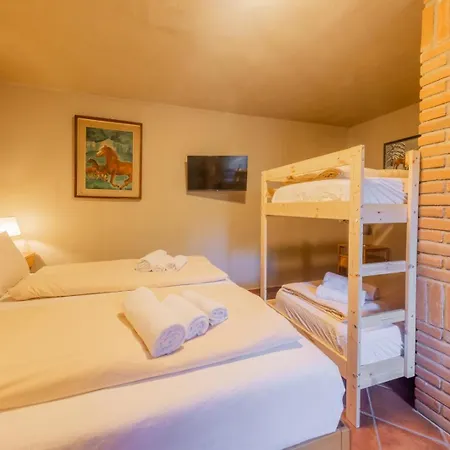 La Nevera Agroturismo Lanzo dʼIntelvi
