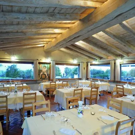 Agriturismo La Nevera * Lanzo D'intelvi
